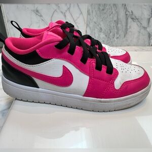 Nike Jordan 1 Low Alt, Younger Kids' Shoes, Size 2